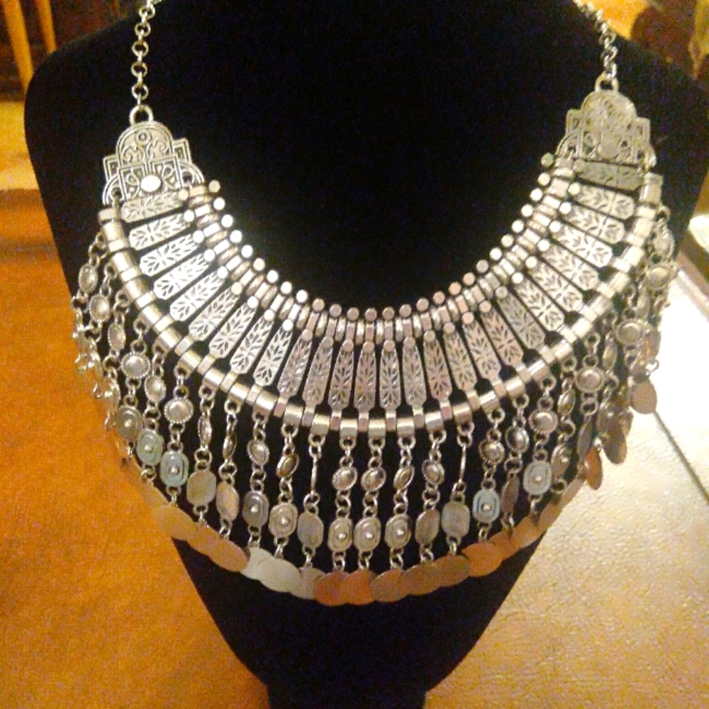 Silver necklace